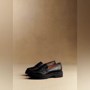 BNWT Sézane Albane Loafers